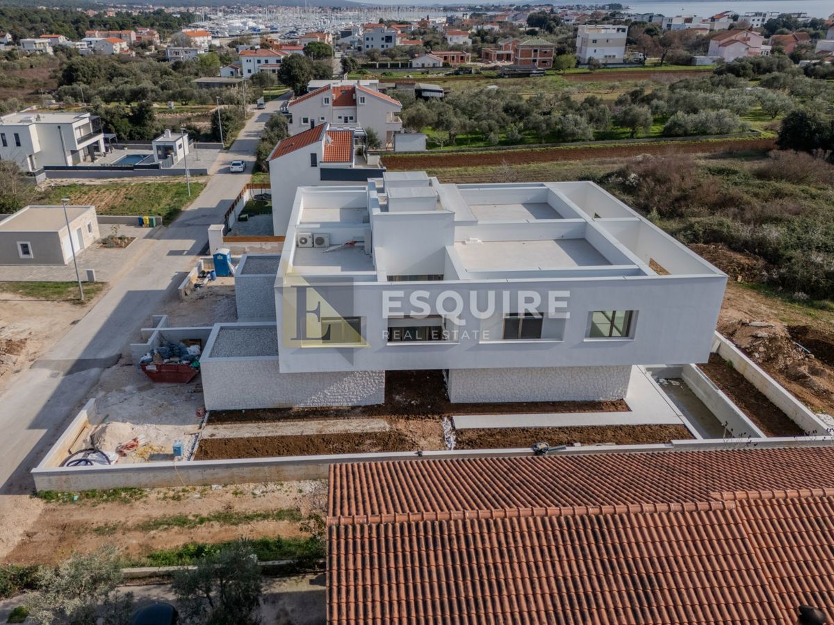 Casa Bibinje, 400m2