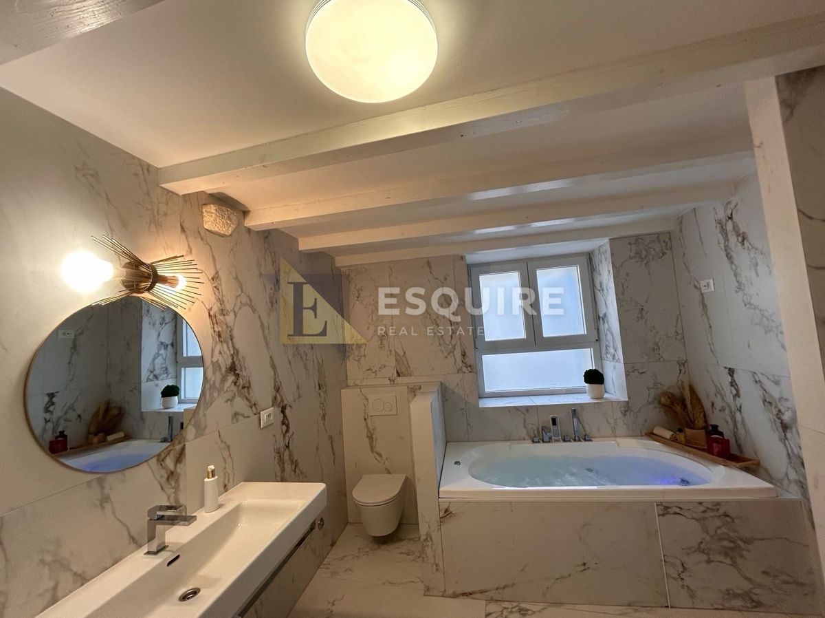 Casa Kaštel Štafilić, Kaštela, 60m2