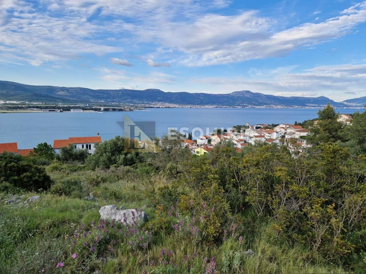Terreno Arbanija, Trogir - Okolica, 1.514m2