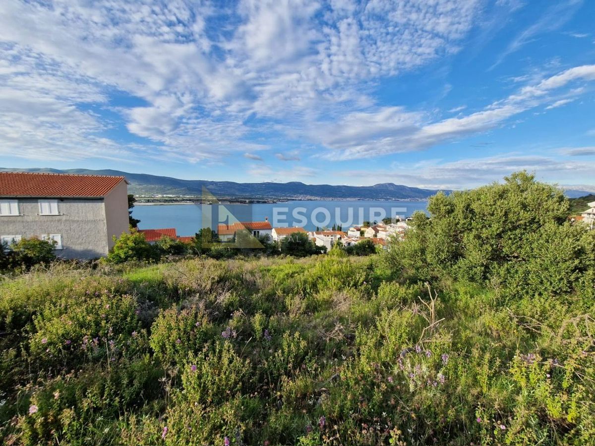 Terreno Arbanija, Trogir - Okolica, 1.514m2