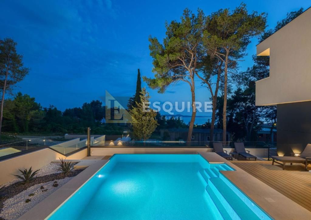 Casa Diklo, Zadar, 453m2