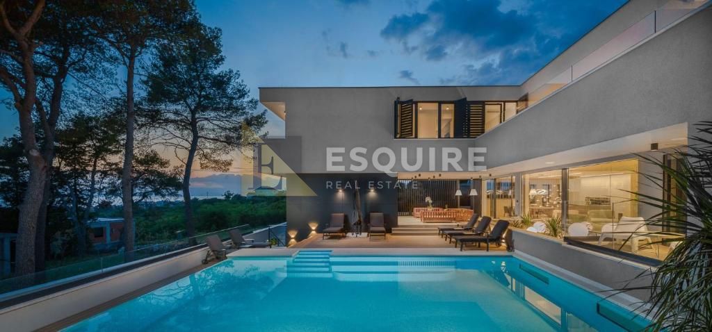 Casa Diklo, Zadar, 453m2