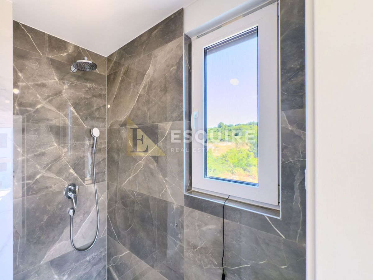 Appartamento Diklovac, Zadar, 97m2