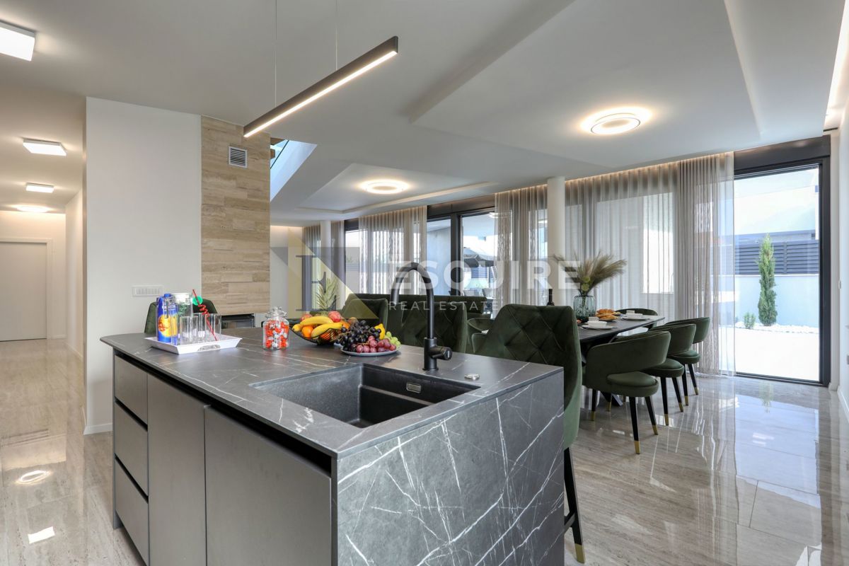 Casa Zaton, Nin, 263,06m2