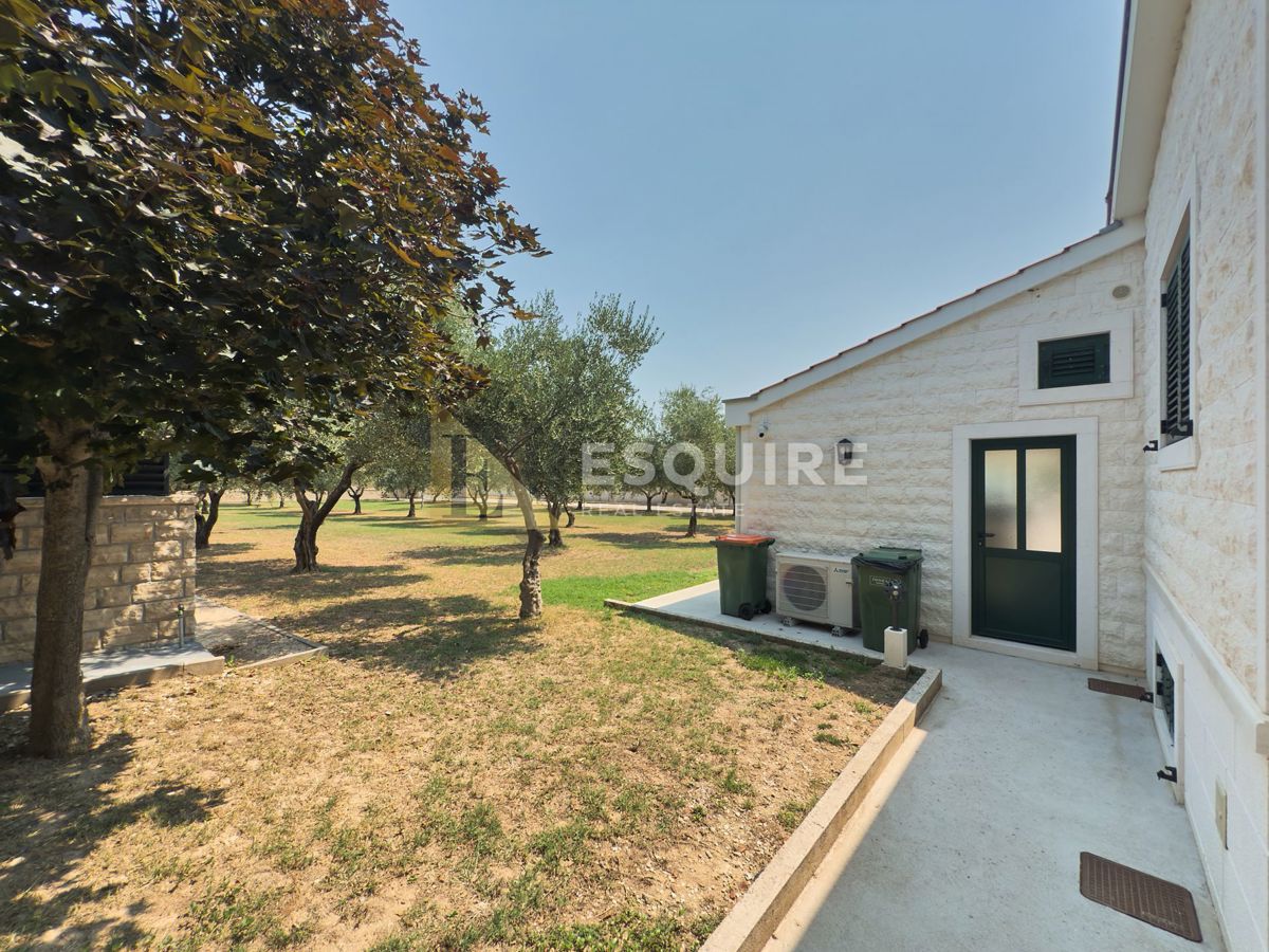 Casa Murvica, Poličnik, 216m2