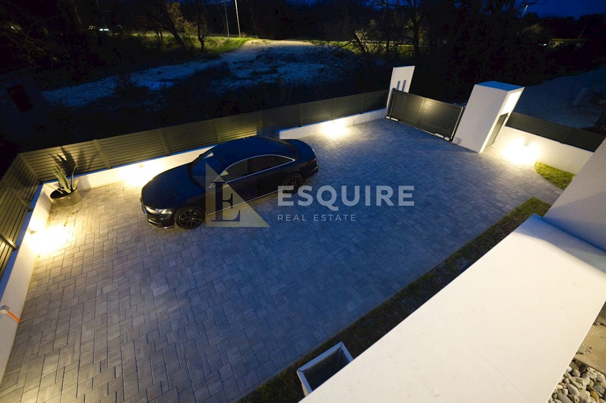 Casa Zaton, Nin, 230m2