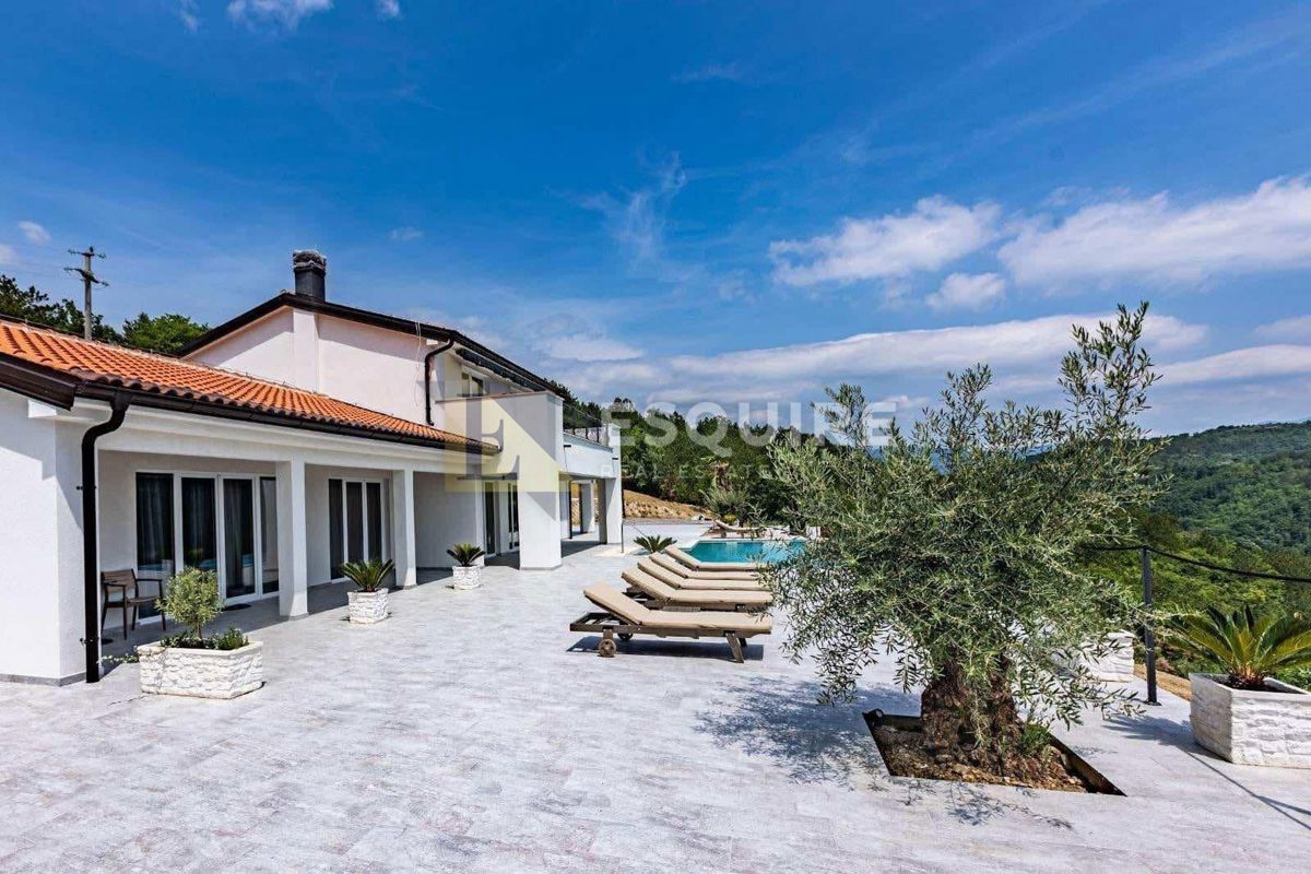 Casa Draguć, Cerovlje, 274m2