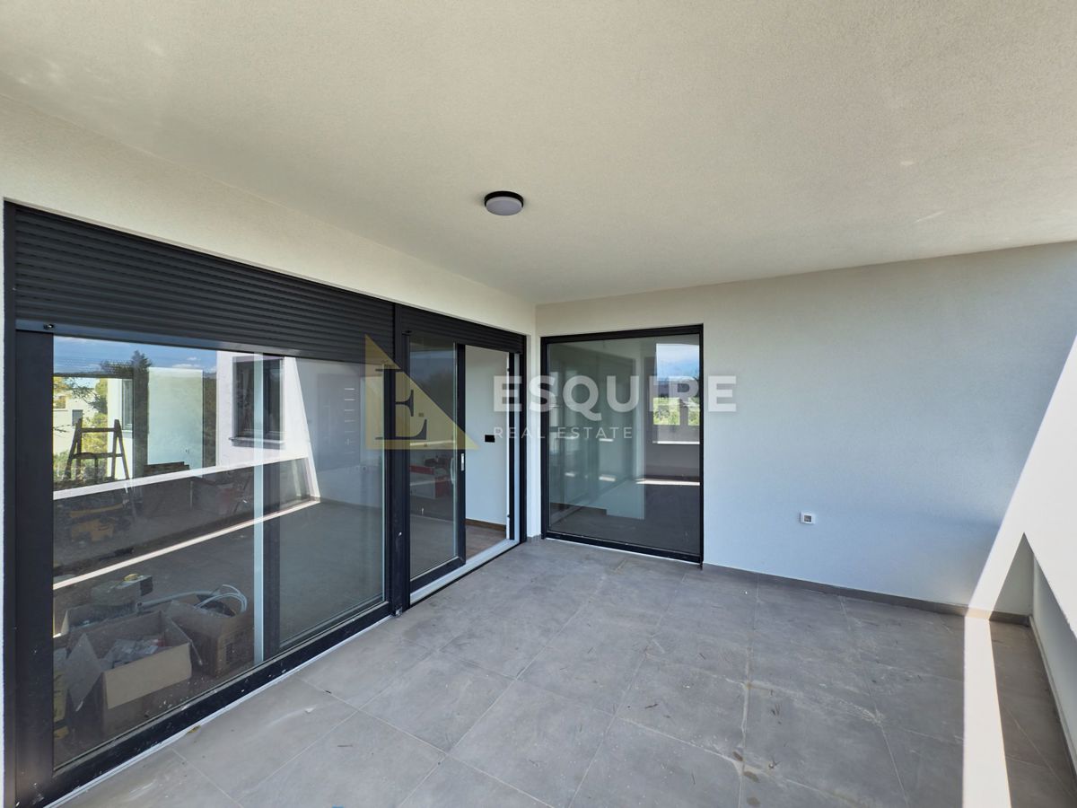 Appartamento Petrčane, Zadar - Okolica, 141m2