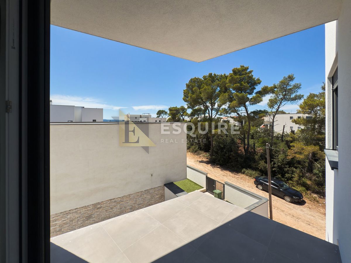 Appartamento Petrčane, Zadar - Okolica, 141m2
