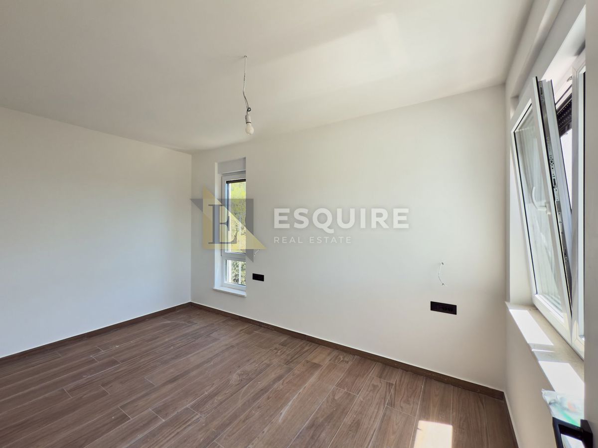 Appartamento Petrčane, Zadar - Okolica, 141m2