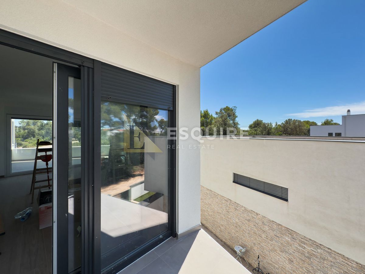Appartamento Petrčane, Zadar - Okolica, 141m2