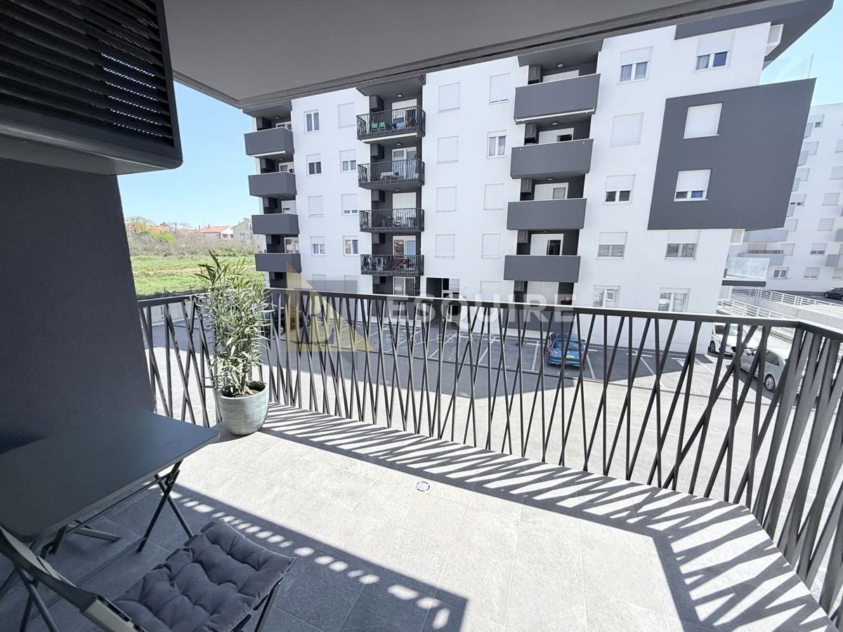 Appartamento Višnjik, Zadar, 62m2