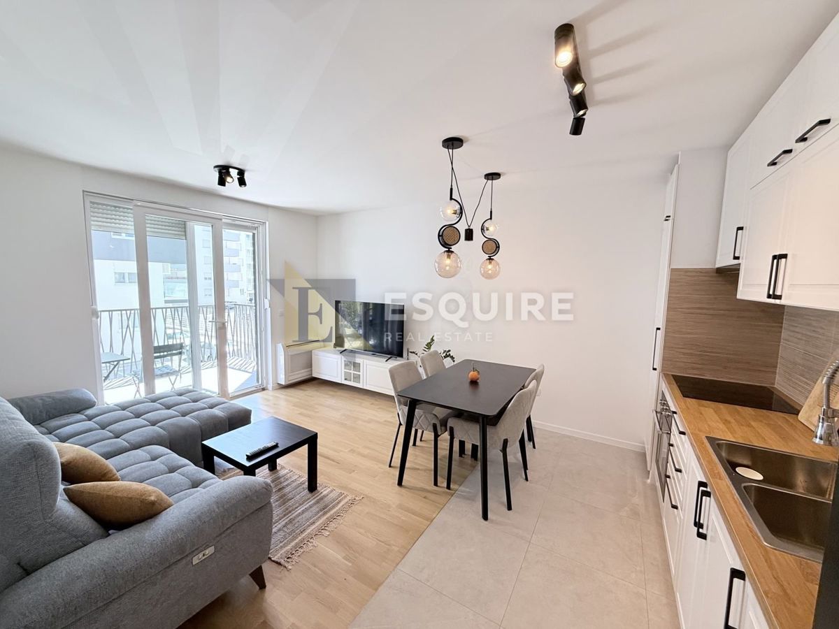 Appartamento Višnjik, Zadar, 62m2