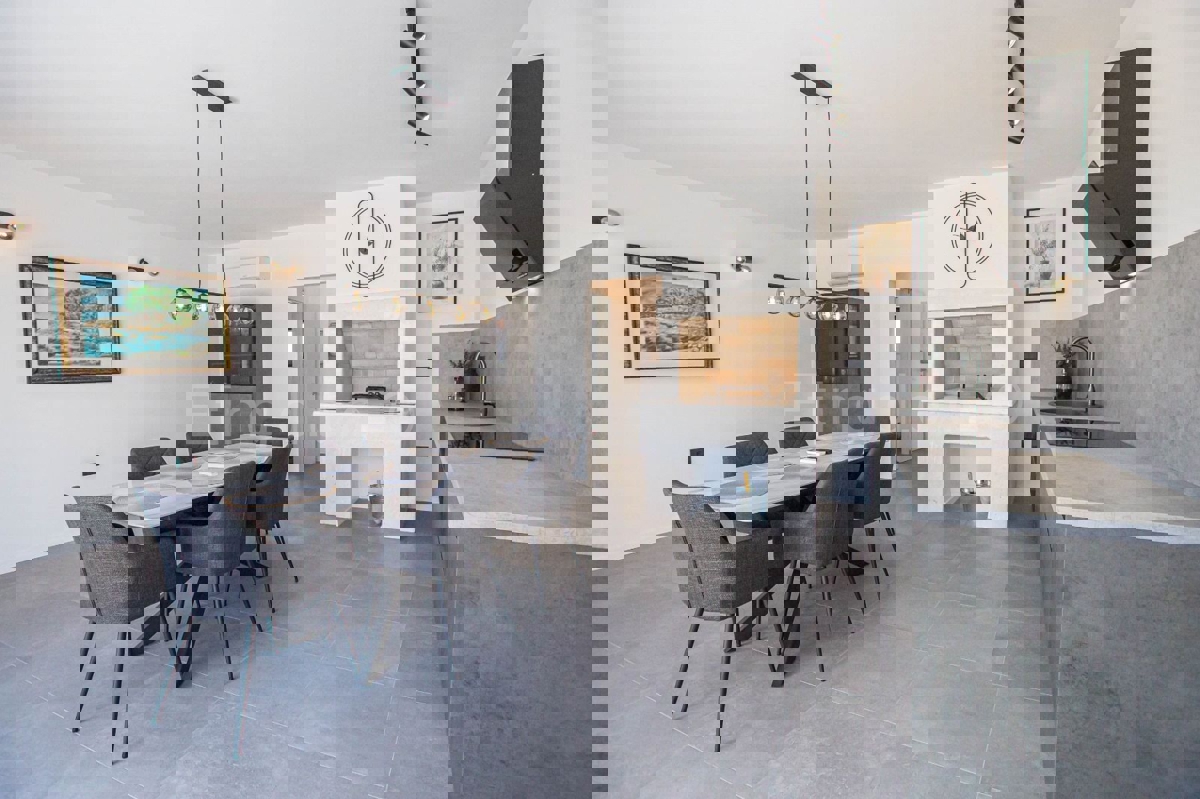 Casa rinnovata, in una posizione tranquilla!