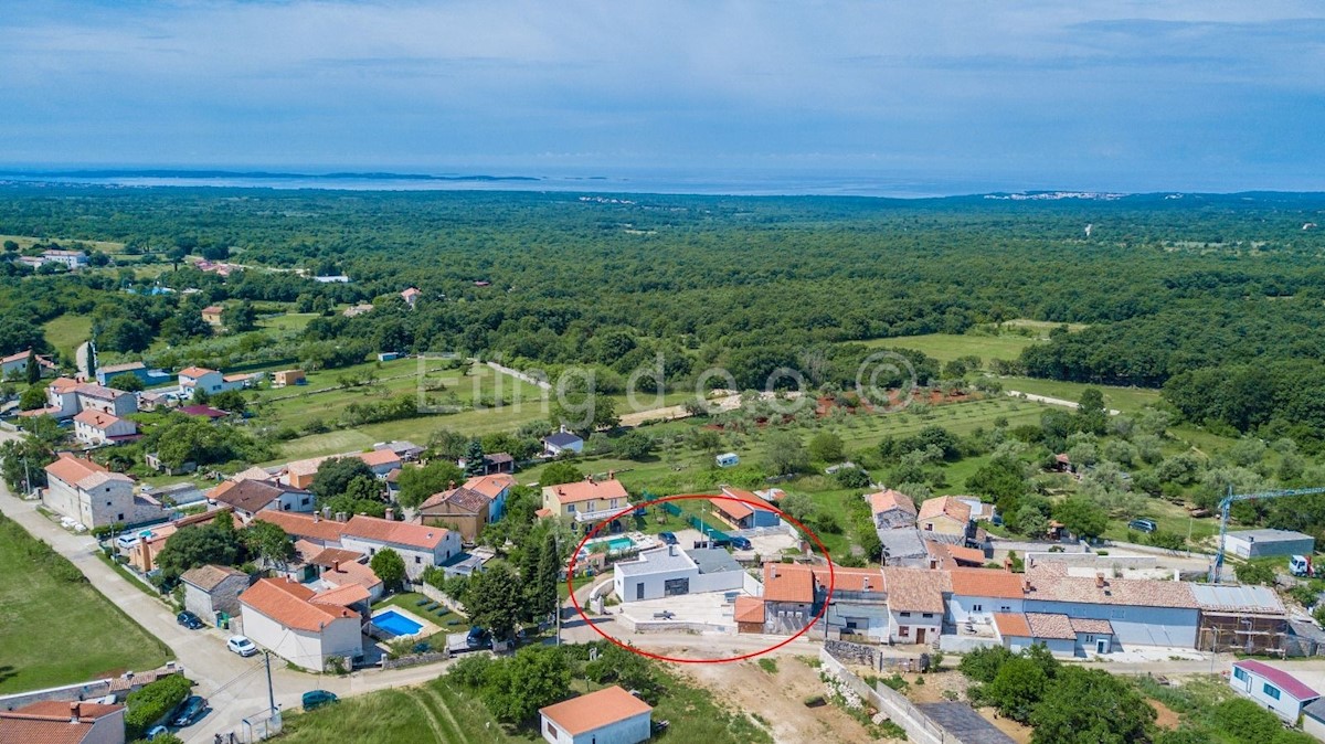 Casa rinnovata, in una posizione tranquilla!