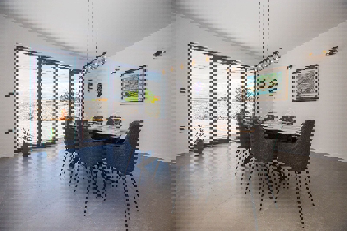 Casa rinnovata, in una posizione tranquilla!