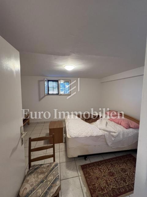 Brgulje - Molat, casa con garage in prima fila al mare