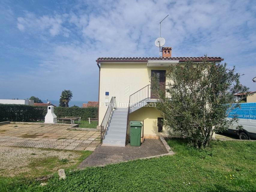 Casa al mare con due appartamenti, a 100 m dalla spiaggia