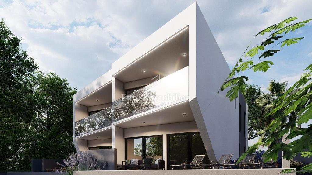 Jadranovo, moderna casa bifamiliare con piscina a Roh Bau