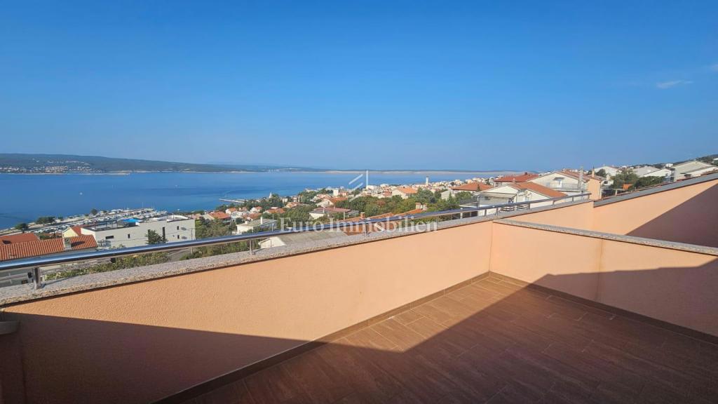 Crikvenica appartamento su due piani con vista