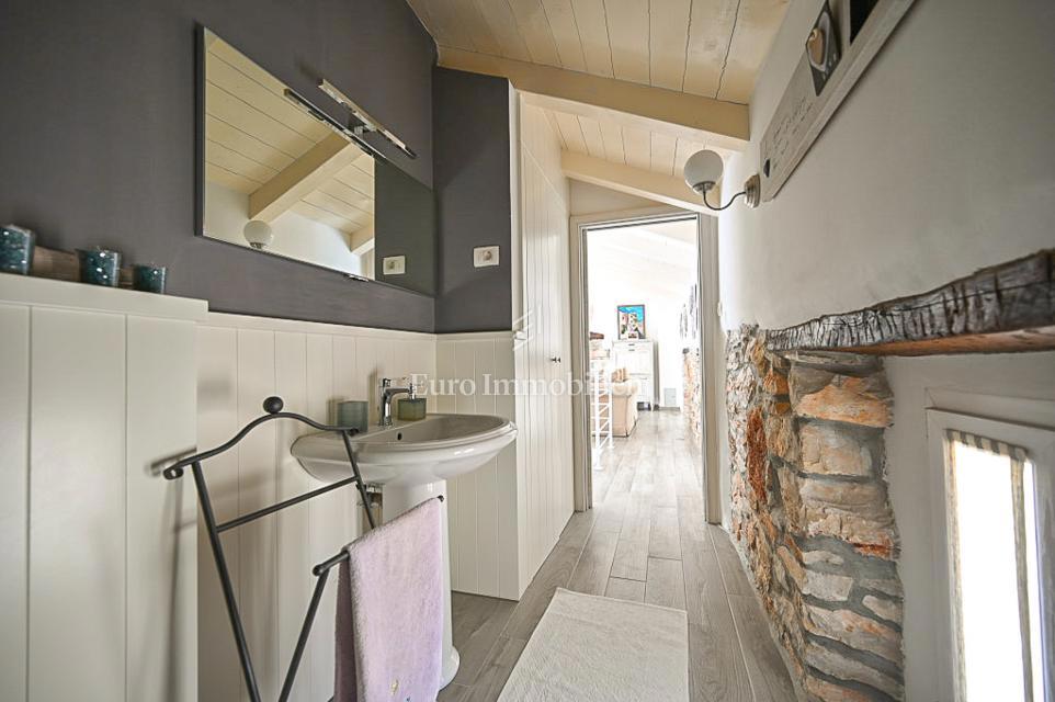 Ottima casa in centro, a 150 m dal mare