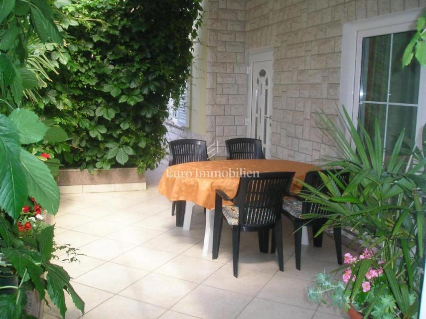 Casa con 5 appartamenti - Crikvenica