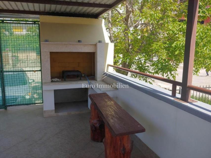 Casa con 5 appartamenti - Crikvenica