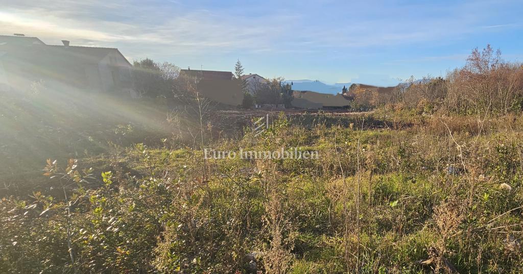 Terreno edificabile a Malinska