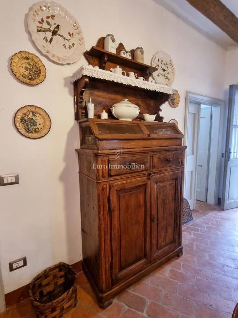 Poreč - casa in pietra con due appartamenti separati, vicino al mare