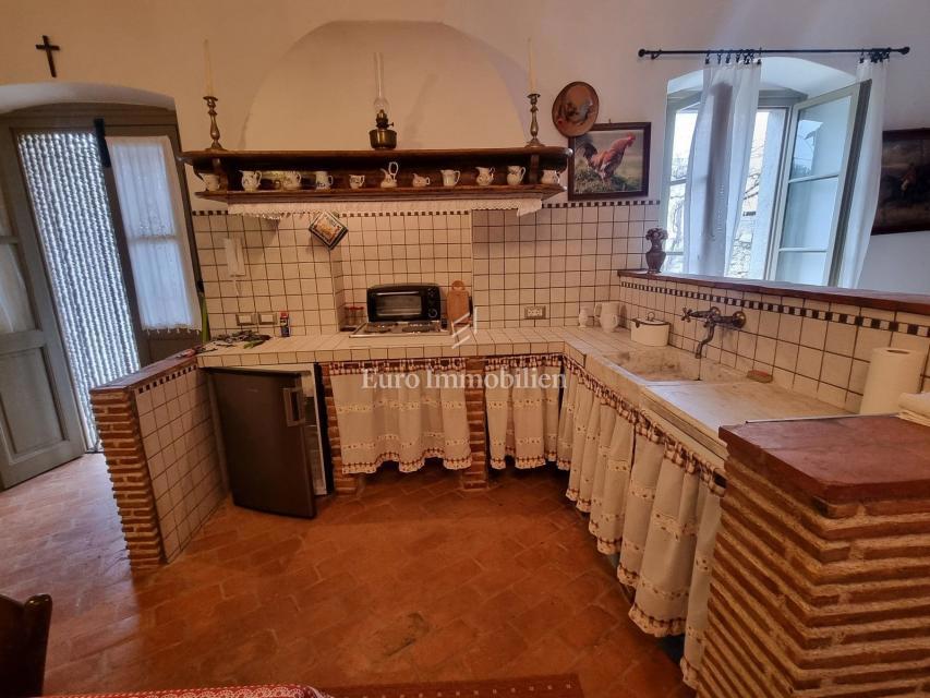 Poreč - casa in pietra con due appartamenti separati, vicino al mare