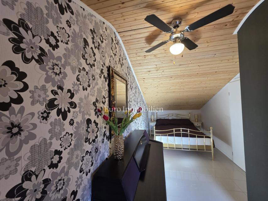 Novi Vinodolski - appartamento duplex con una bellissima vista