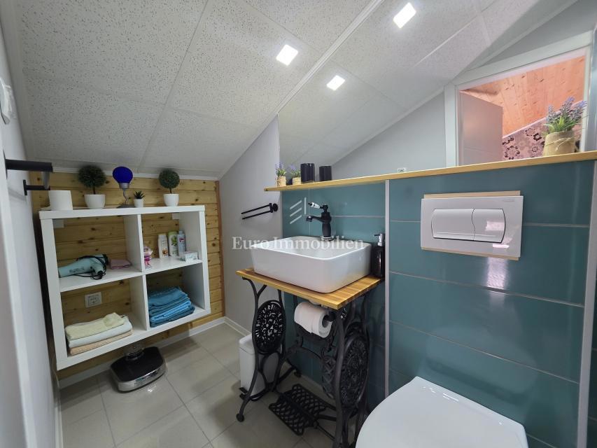 Novi Vinodolski - appartamento duplex con una bellissima vista