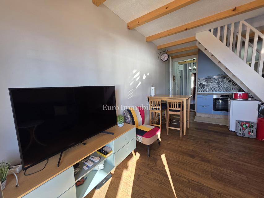 Novi Vinodolski - appartamento duplex con una bellissima vista