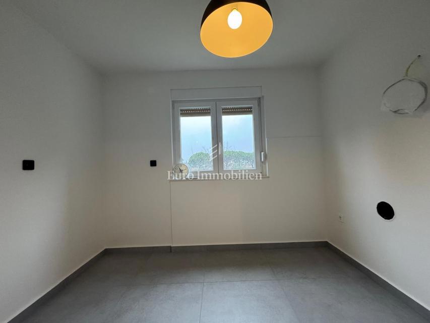 Labin - appartamento ristrutturato al primo piano con terrazza