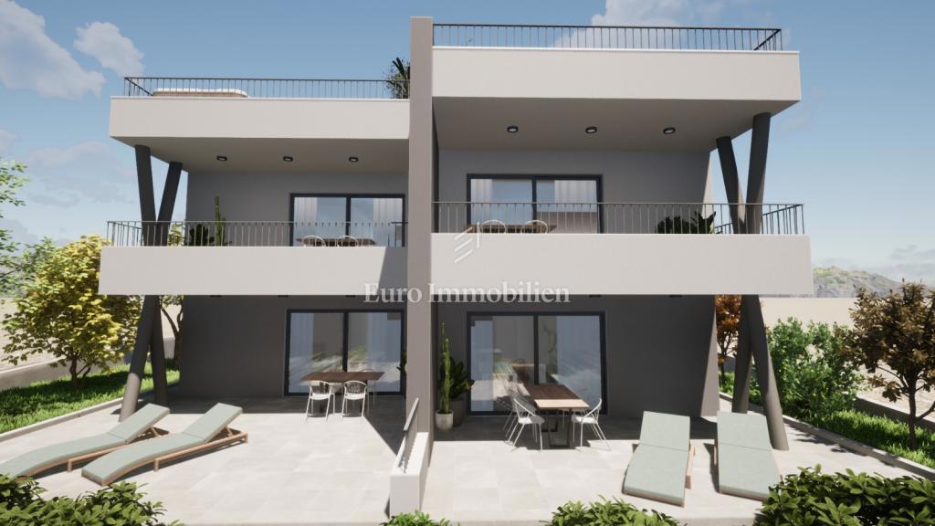 Bellissimo appartamento in un nuovo edificio, vista mare