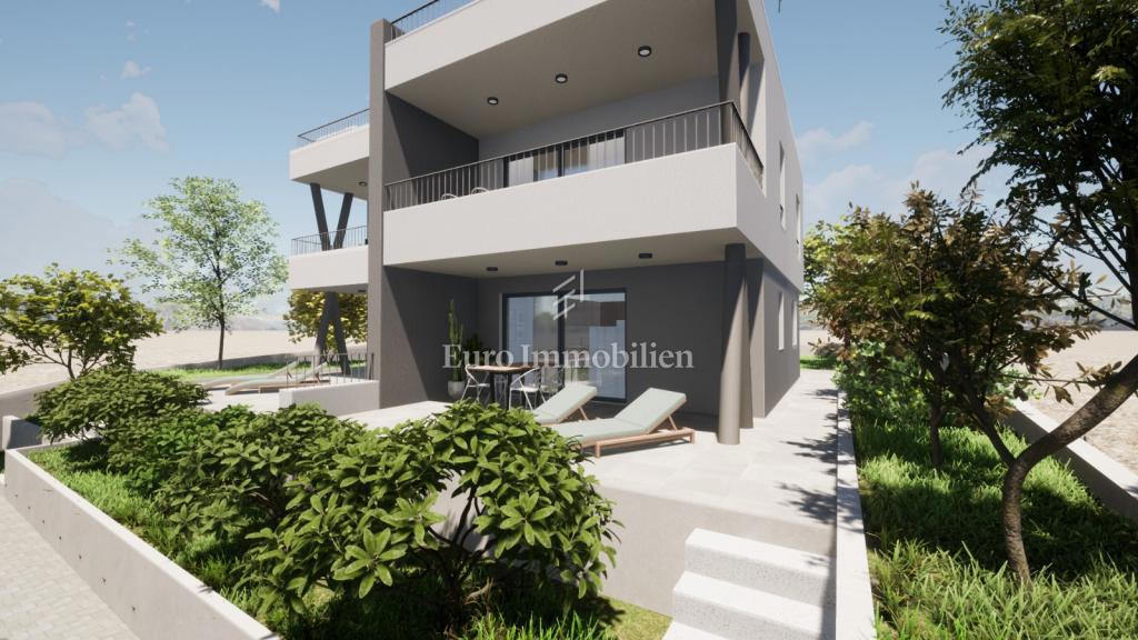 Bellissimo appartamento in un nuovo edificio, vista mare