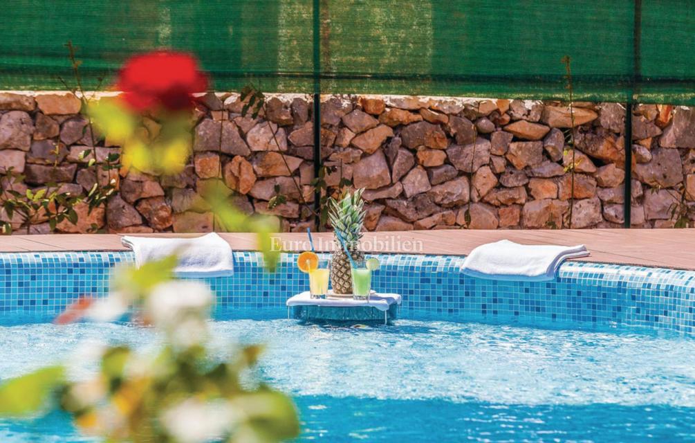 Casa con piscina in una posizione tranquilla - isola di Krk