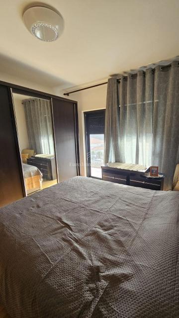 Novi Vinodolski - appartamento e due monolocali