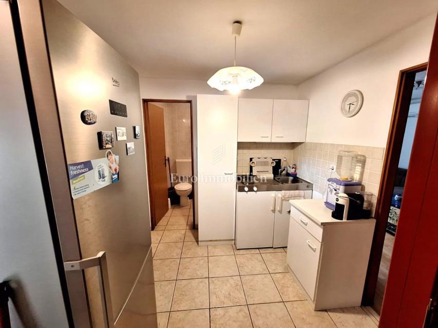 Casa vicino al mare con due appartamenti - Punat