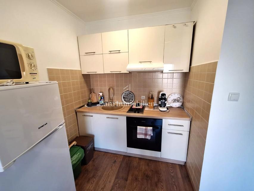 Appartamento in un'ottima posizione nella città di Krk