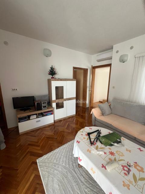 Vir - casa indipendente vicino al mare