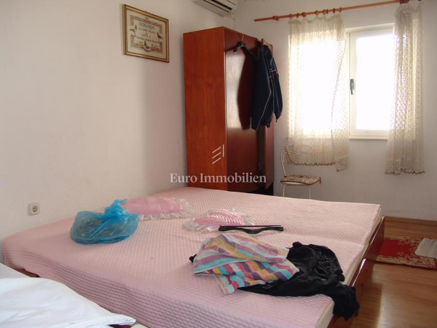 Makarska - condominio con una bellissima vista