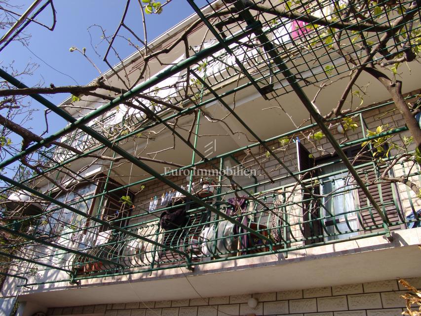 Makarska - condominio con una bellissima vista