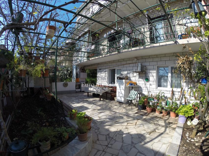 Makarska - condominio con una bellissima vista