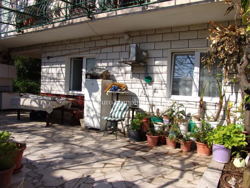 Makarska - condominio con una bellissima vista