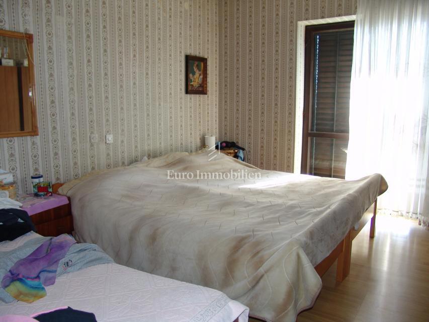 Makarska - condominio con una bellissima vista