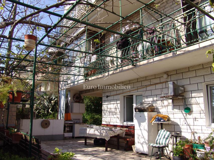 Makarska - condominio con una bellissima vista