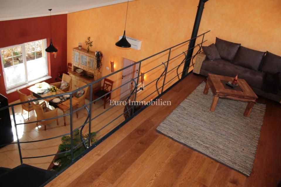 Istria, Albona – Villa con piscina riscaldata e vista mare