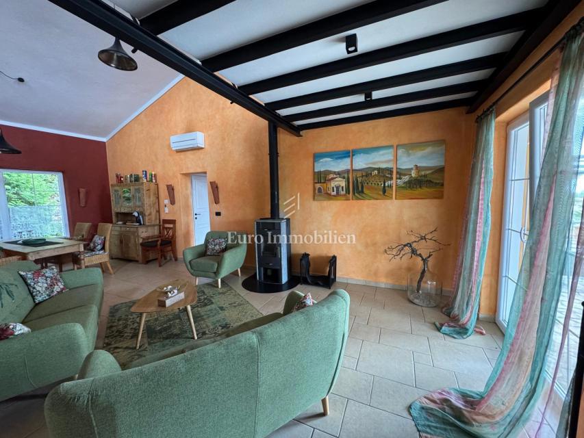 Istria, Albona – Villa con piscina riscaldata e vista mare