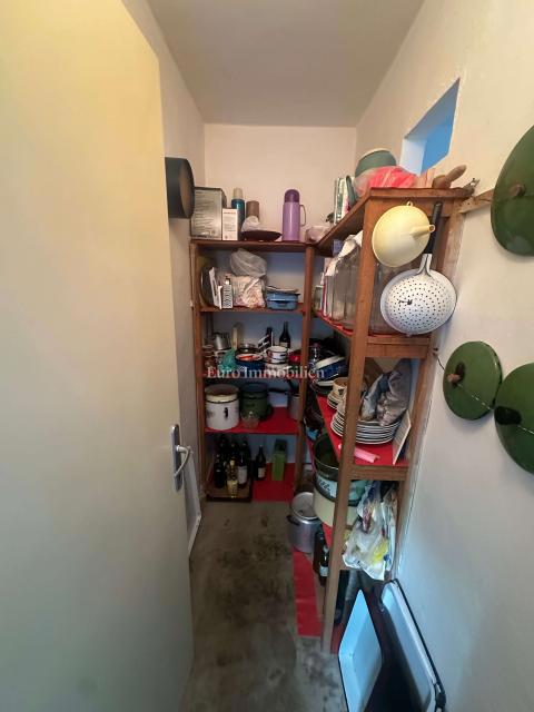 Brist – Casa indipendente, seconda fila dal mare